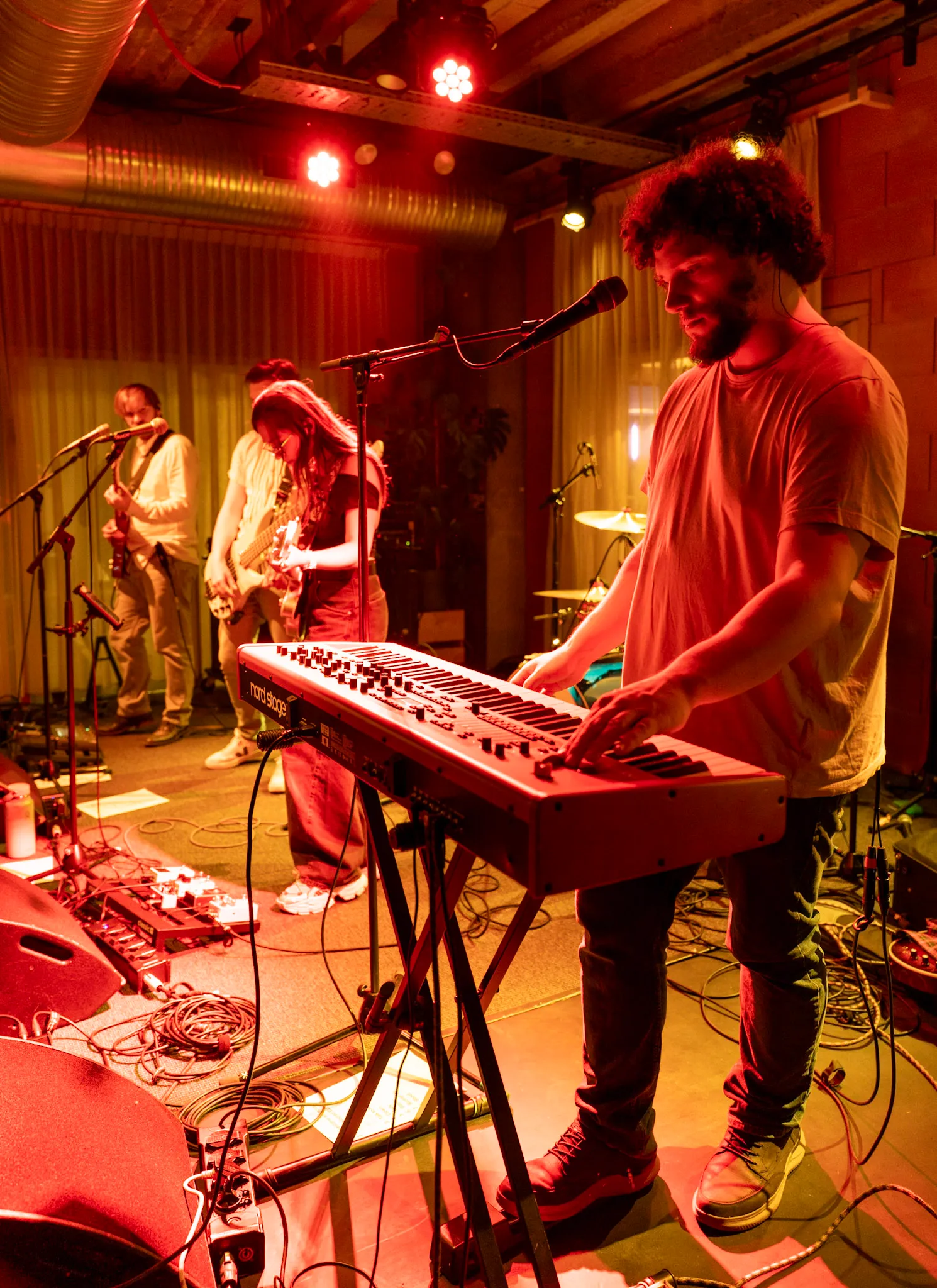 Optreden Honey Rebel — fotografie door Kim & Louis